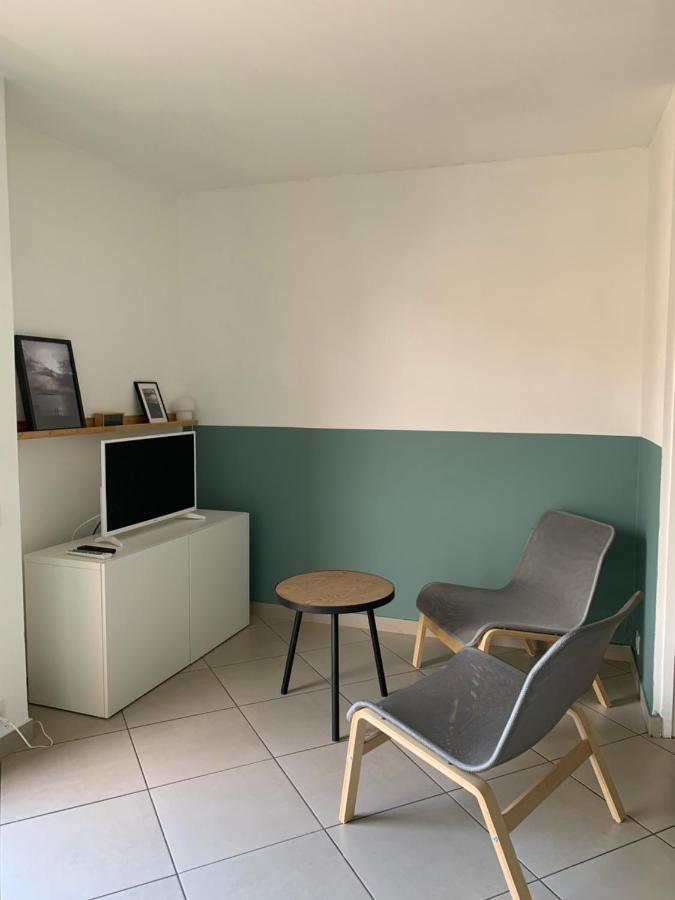 Joli Studio Proche Quartier Timone Climatise มาร์กเซย ภายนอก รูปภาพ